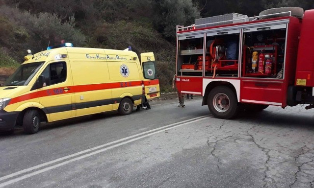 Φθιώτιδα: Τουμπάρισμα οχήματος μέσα στον Άγιο Κωνσταντίνο – Στο «κόκκινο» η κίνηση λόγω Πάσχα