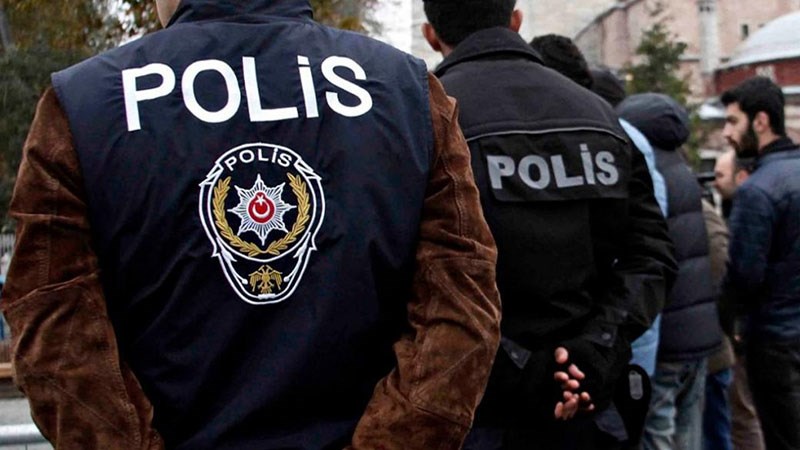 Χαμός στη Τουρκία μετά από σύλληψη δημοσιογράφου