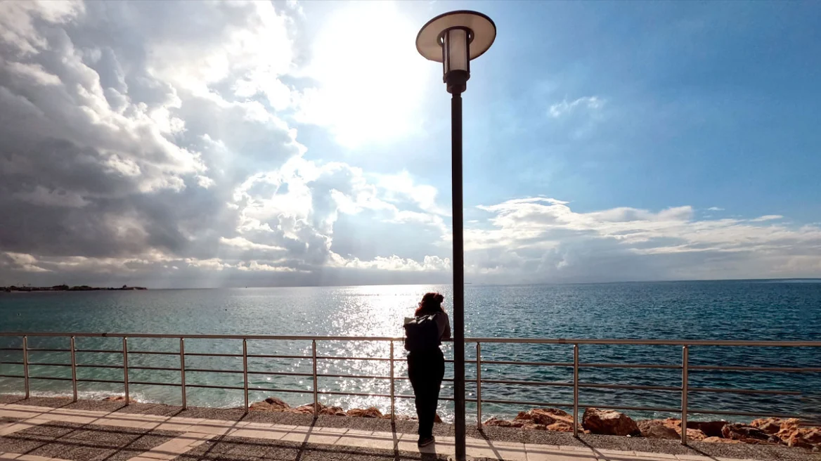 Άνοιξη με… σύννεφα: ήπιος ο καιρός, έως 20°C τις επόμενες ημέρες