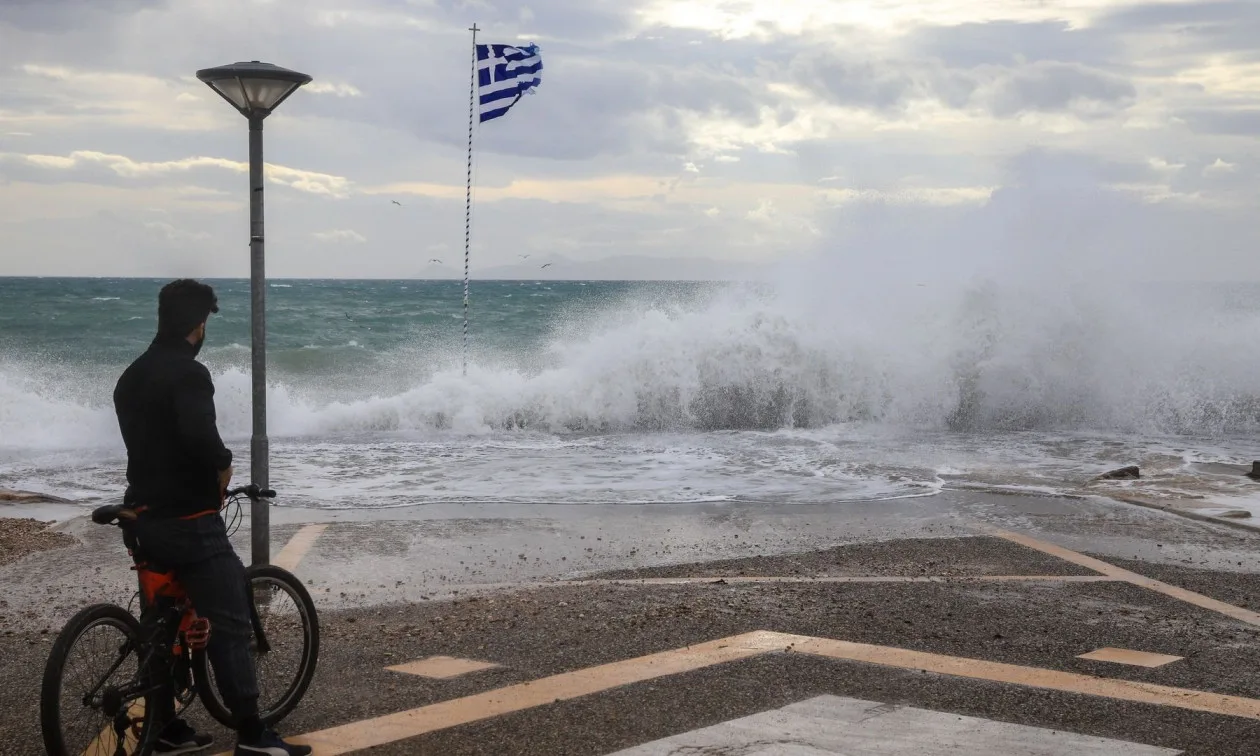 Καιρός: Νέα πτώση θερμοκρασίας λόγω βοριάδων – Πού θα βρέξει σήμερα Δευτέρα 9 Μαρτίου