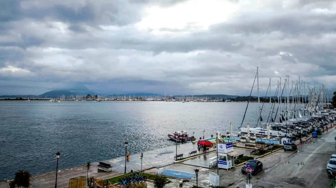 Αλλάζει ο καιρός από την επόμενη εβδομάδα: Έρχονται βροχές και ισχυροί άνεμοι
