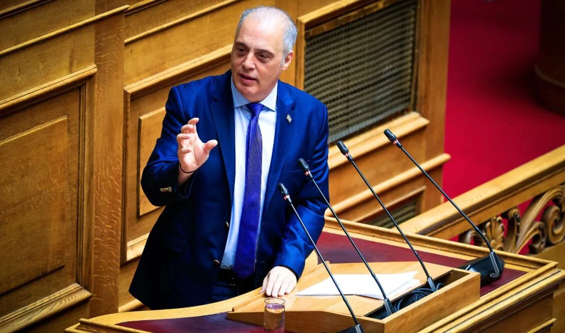 ΣΥΝΤΟΝΙΣΤΕΙΤΕ ΟΛΟΙ! ΖΩΝΤΑΝΑ Ο ΠΡΟΕΔΡΟΣ ΤΗΣ ΕΛΛΗΝΙΚΗΣ ΛΥΣΗΣ ΣΤΗΝ ΒΟΥΛΗ