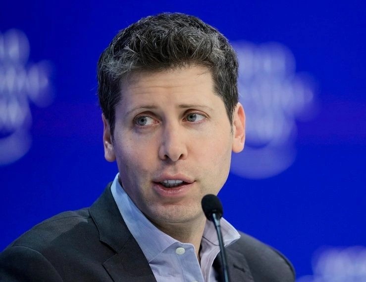 ΑΠΟΠΕΙΡΑ ΔΟΛΟΦΟΝΙΑΣ ΤΟΥ SAM ALTMAN: Του πέταξε μολότοφ στο σπίτι – «Η AI θα μας εξαφανίσει», φώναζε ο 20χρονος!