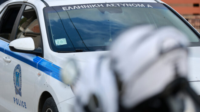 Πειραιάς: Στις φλόγες απορριμματοφόρα τα ξημερώματα της Μεγάλης Παρασκευής – Συναγερμός στο αμαξοστάσιο