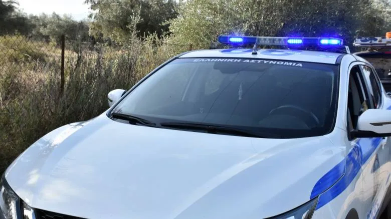 ΣΦΑΙΡΕΣ ΣΕ ΠΑΙΔΙΚΟ ΚΑΡΟΤΣΙ: Η απόφαση που προκαλεί συζητήσεις – Ελεύθερη η 24χρονη μητέρα από το Ηράκλειο!