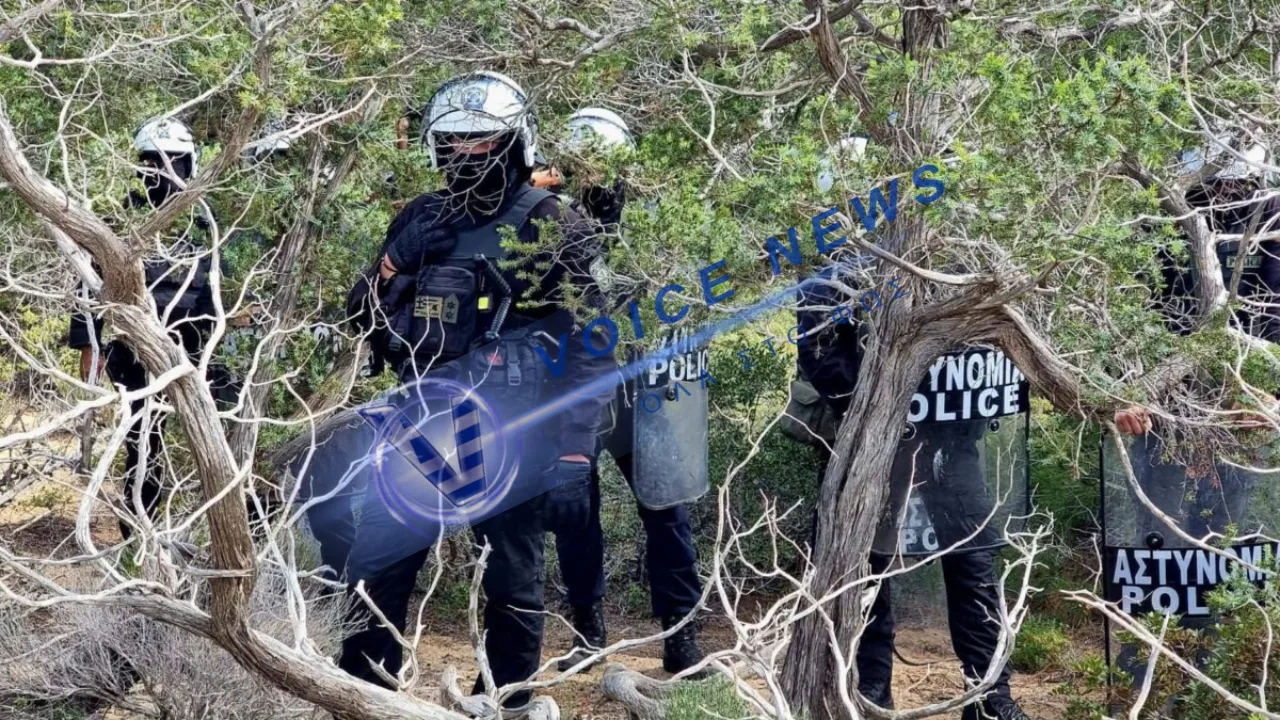 ΜΑΤ και Μπουλντόζες στη Γαύδο: Τέλος εποχής για τις θρυλικές καλύβες του Αϊ-Γιάννη.
