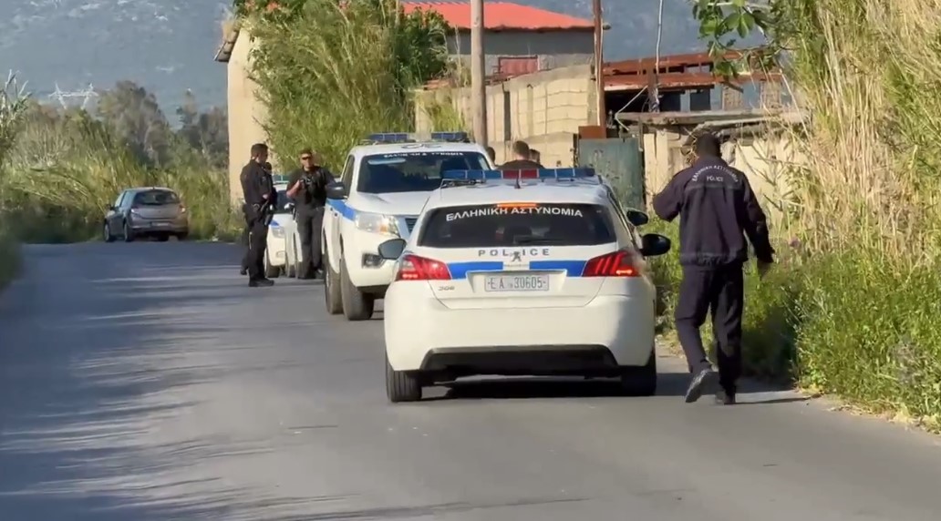 Καλαμάτα: Εντοπίστηκε το όπλο του εγκλήματος στον στάβλο του θανάτου – Σε ποιον ανήκει το όπλο;