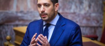 Ο ΚΥΡΑΝΑΚΗΣ ΜΕ ΤΟ ΡΟΛΟ ΣΤΟ ΧΕΡΙ ΚΑΙ ΟΙ ΜΕΤΑΦΟΡΕΣ ΜΕ ΤΟ ΠΡΟΒΛΗΜΑ ΣΤΗΝ «ΠΛΑΤΗ»