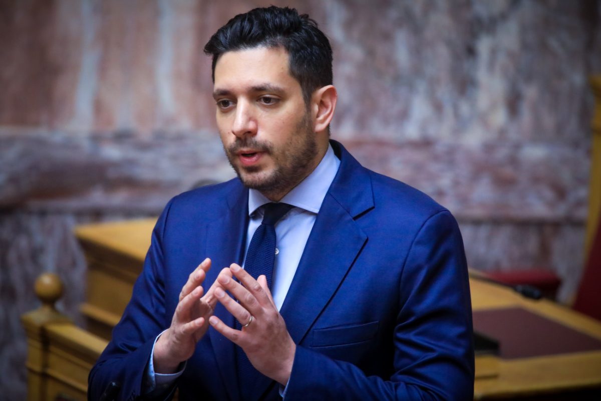 Ο ΚΥΡΑΝΑΚΗΣ ΜΕ ΤΟ ΡΟΛΟ ΣΤΟ ΧΕΡΙ ΚΑΙ ΟΙ ΜΕΤΑΦΟΡΕΣ ΜΕ ΤΟ ΠΡΟΒΛΗΜΑ ΣΤΗΝ «ΠΛΑΤΗ»