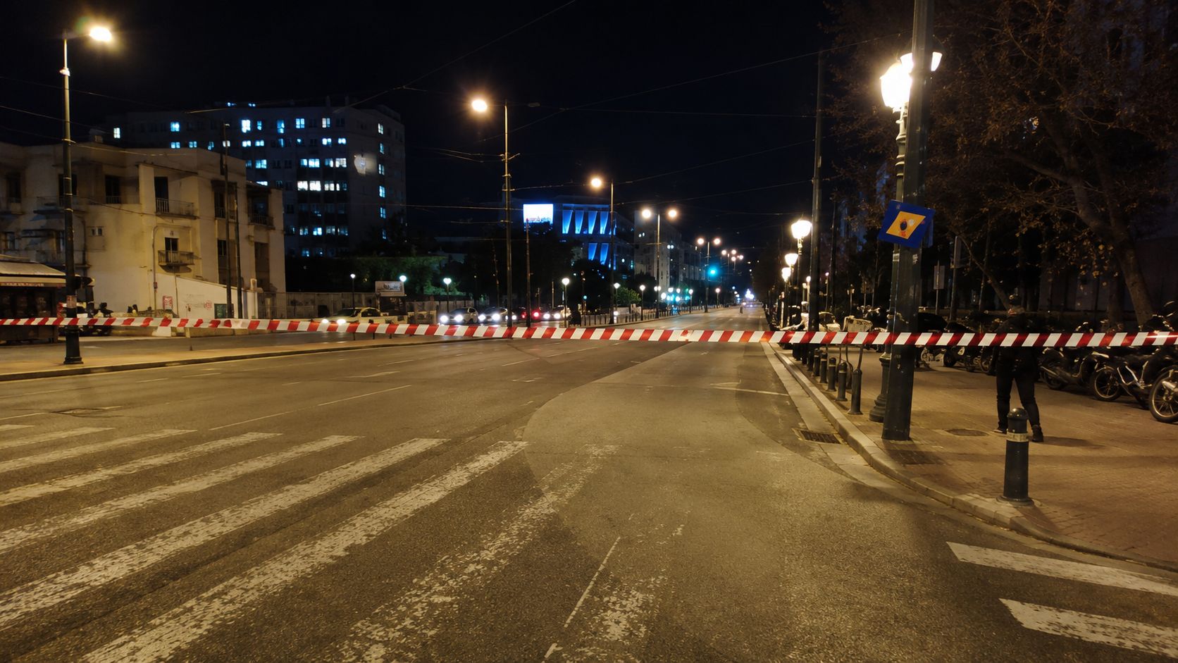 Σοκ στη λεωφόρο Αλεξάνδρας: αυτοκίνητο μπήκε στο αντίθετο ρεύμα