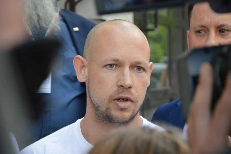 Πολωνός στρατιώτης αθωώθηκε για πυροβολισμούς στα σύνορα με τη Λευκορωσία – «ο νόμος δεν υποκύπτει στην ανομία»