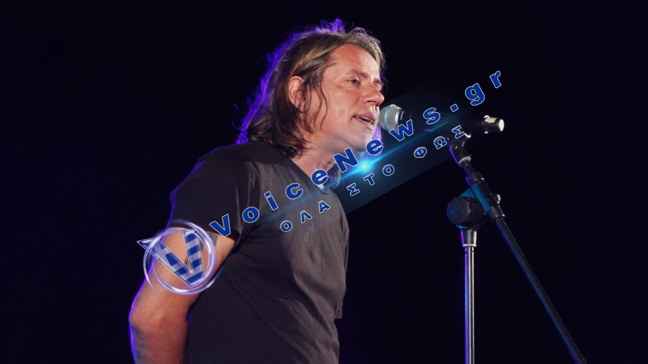 «Η καριέρα μου τελείωσε»: Ο Κοργιαλάς τρολάρει τη σύνδεση του τραγουδιού του με το κόμμα Καρυστιανού