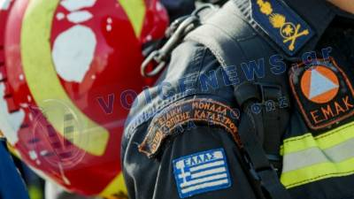 Θρίλερ στα Μάταλα: Μεγάλη επιχείρηση για τη διάσωση 74χρονου Γερμανού από τα βράχια