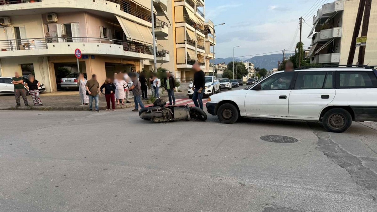 Σύγκρουση στη Λαμία: Ακόμη ένα τροχαίο στη διασταύρωση «καρμανιόλα»