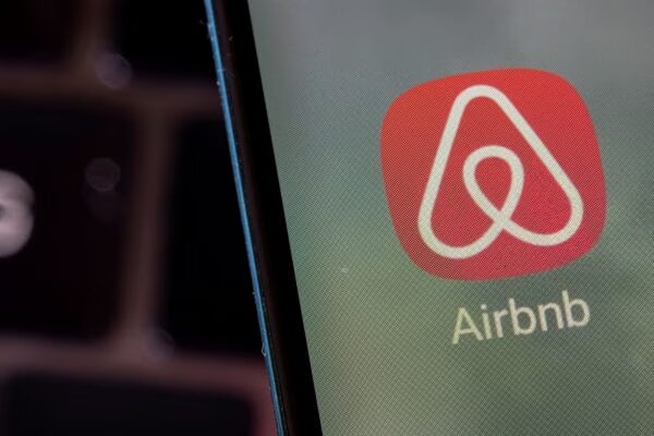Στο στόχαστρο αδήλωτα εισοδήματα από Airbnb – Ξεκινούν διορθώσεις δηλώσεων
