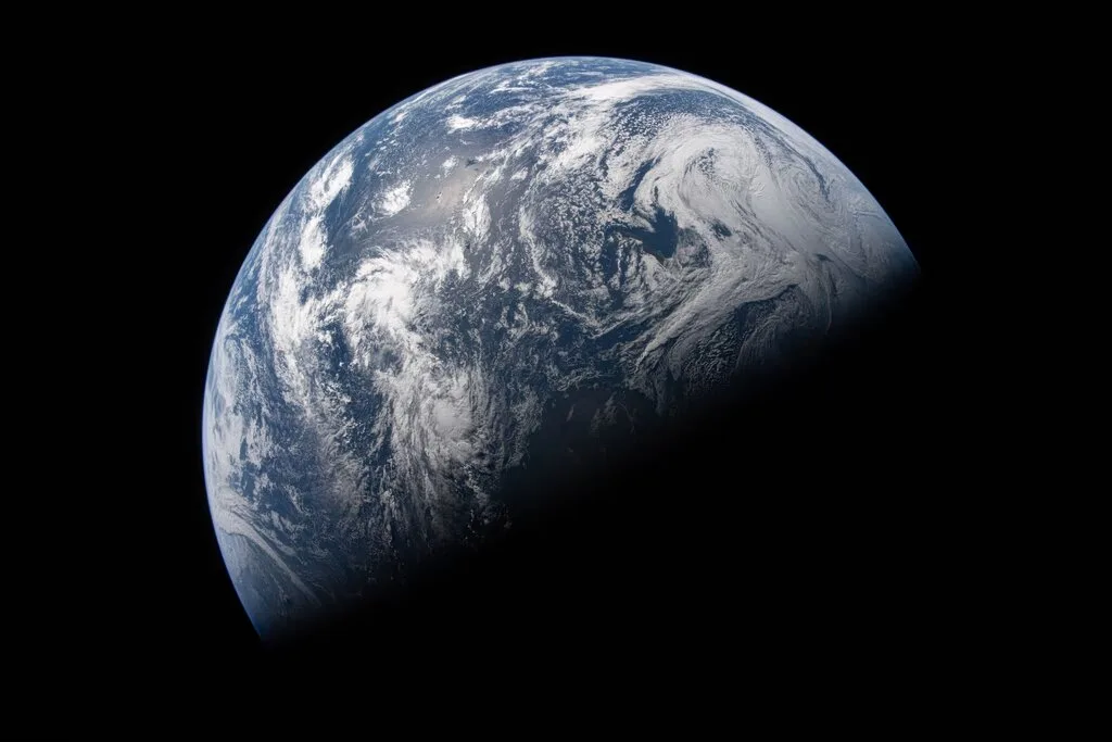 Αστροναύτης από τον ISS: «Βλέπω με γυμνό μάτι την ξηρασία να κατακτά τη Γη»