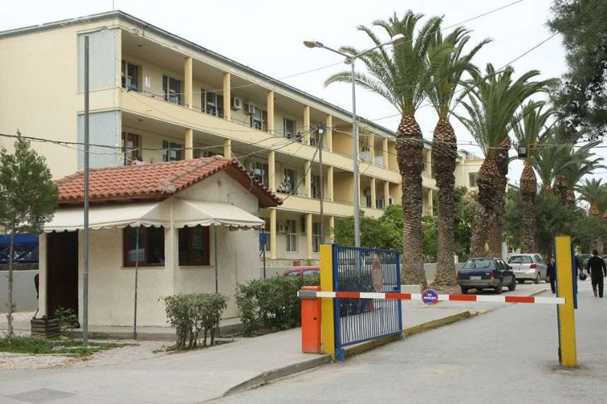 Σάλος στην Κρήτη: Έβγαλαν κατάκοιτη ασθενή από μονόκλινο για να μπει ο πατέρας του Διοικητή της ΥΠΕ