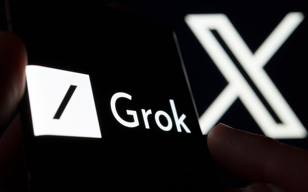 Το Πεντάγωνο χρησιμοποίησε την τεχνητή νοημοσύνη Grok του Έλον Μασκ για να εκτοξεύσει 2.000 πυραύλους στο Ιράν