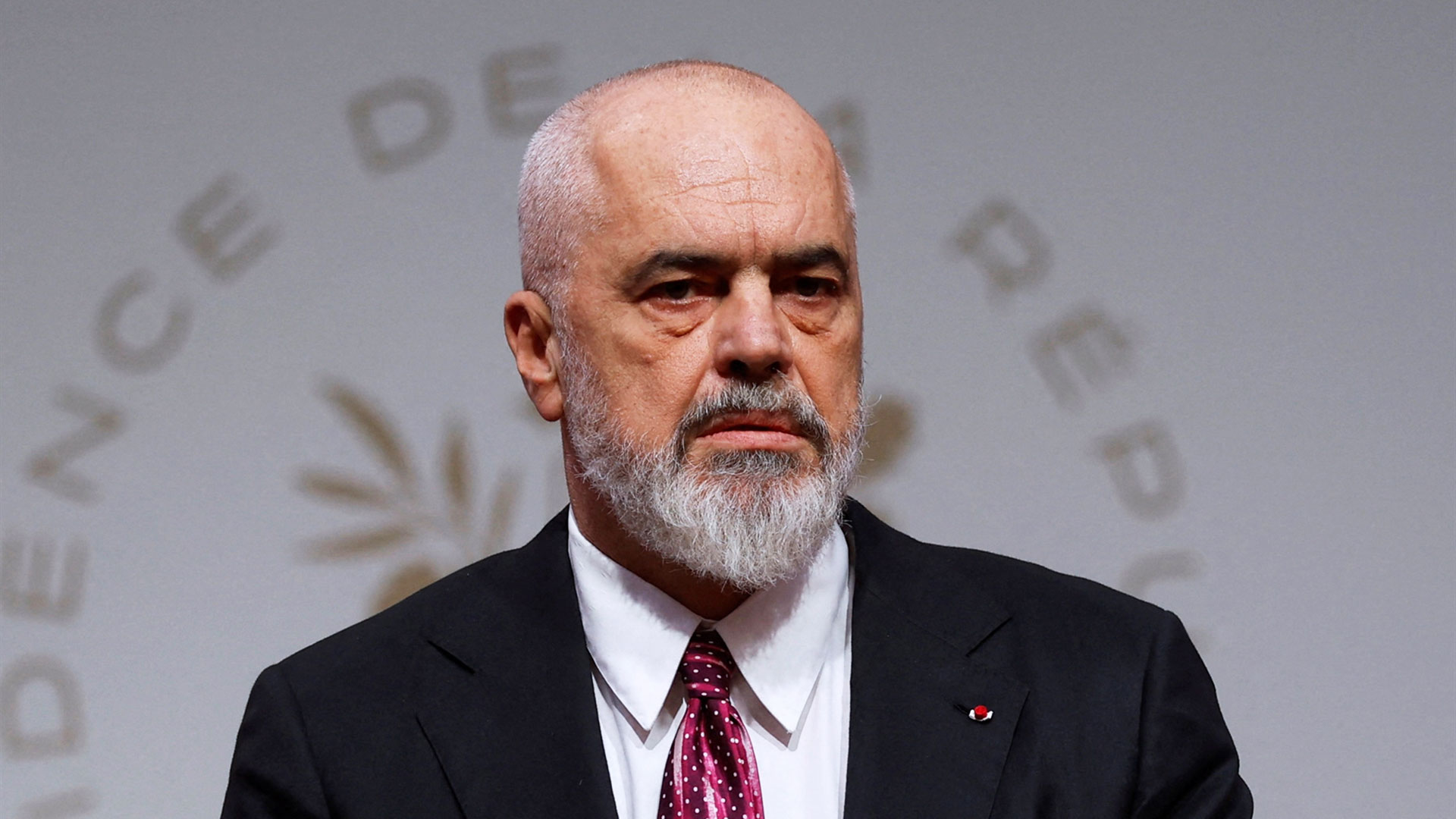 Θύελλα αντιδράσεων στην Αλβανία για την κρατική επιχορήγηση στη συναυλία του Κάνιε Γουέστ