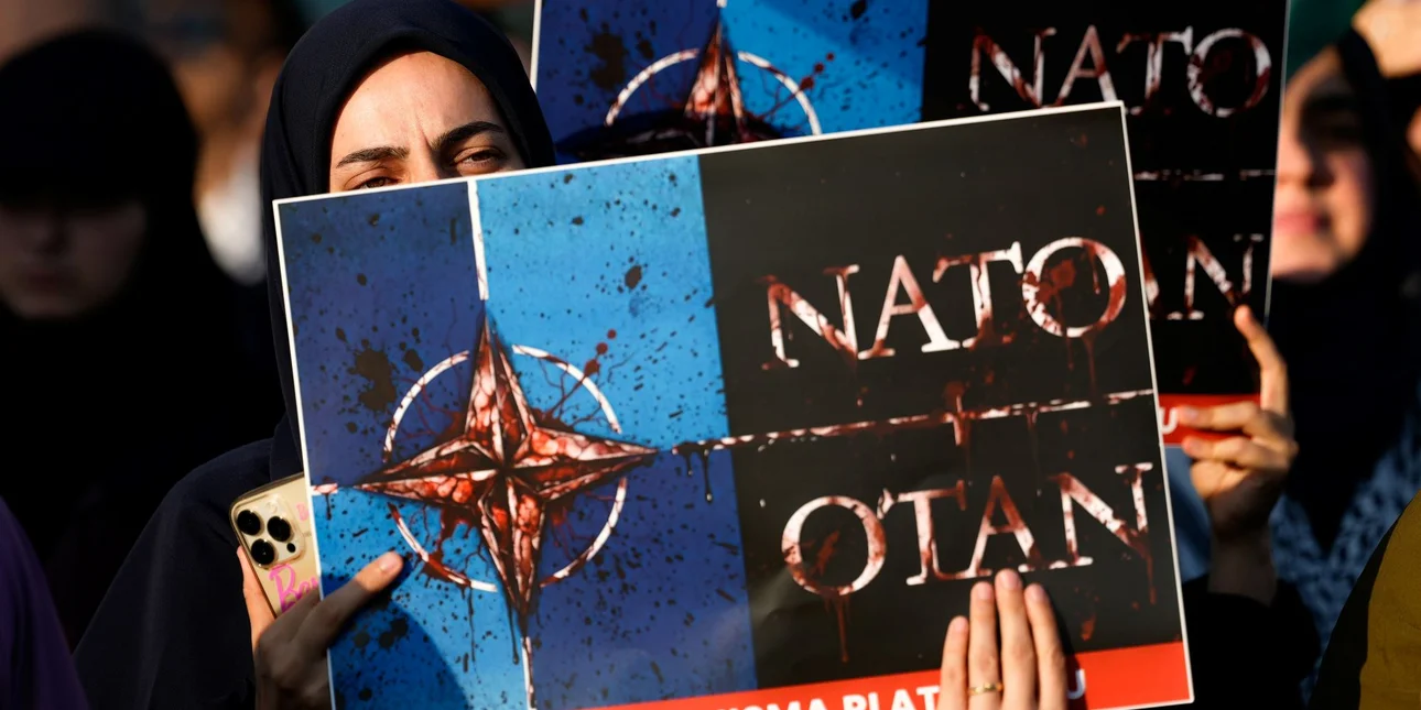 Άγκυρα σε κατάσταση συναγερμού για τη Σύνοδο του ΝΑΤΟ – Στο επίκεντρο η συνάντηση Ερντογάν – Τραμπ