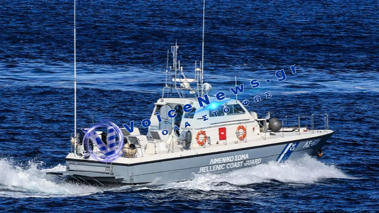 Φωτιά σε ταχύπλοο ανοιχτά της Βουλιαγμένης – Σώοι οι τέσσερις επιβαίνοντες