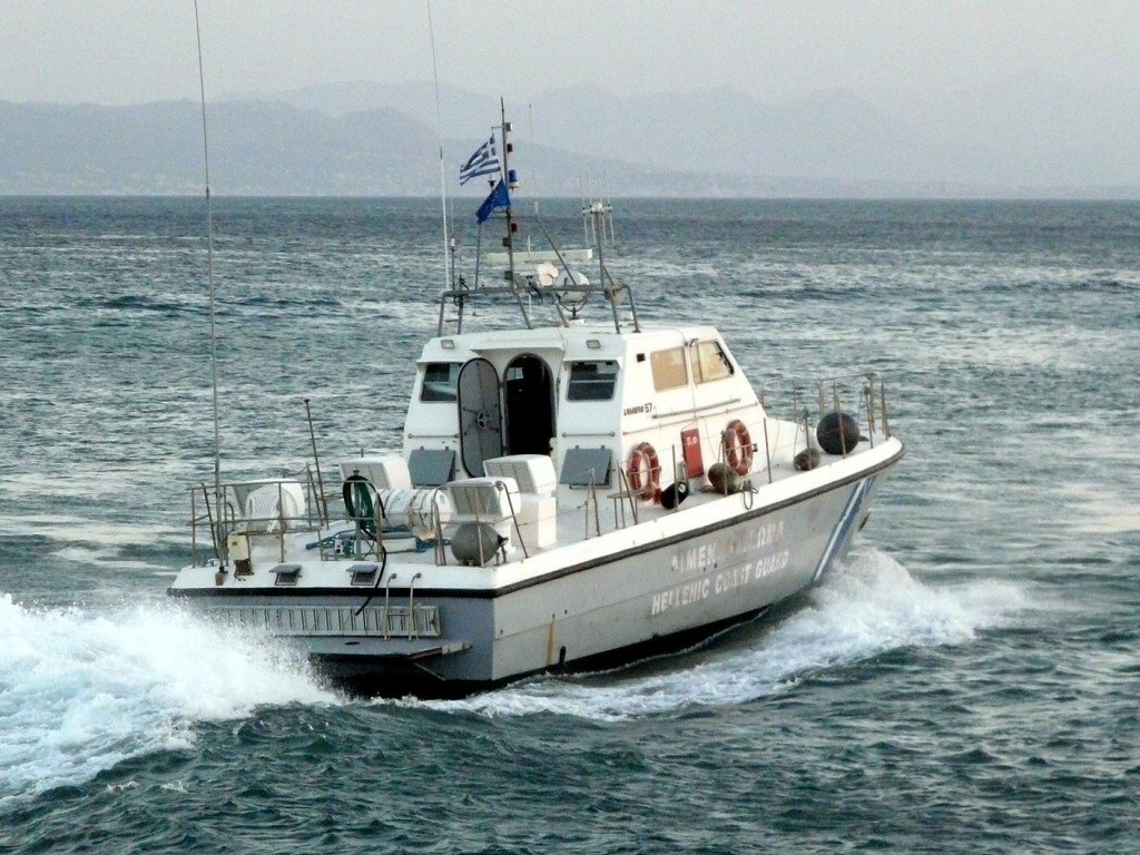 Σπέτσες: Σοβαρός τραυματισμός γυναίκας από προπέλα σκάφους – Έρευνα για τα αίτια του ατυχήματος