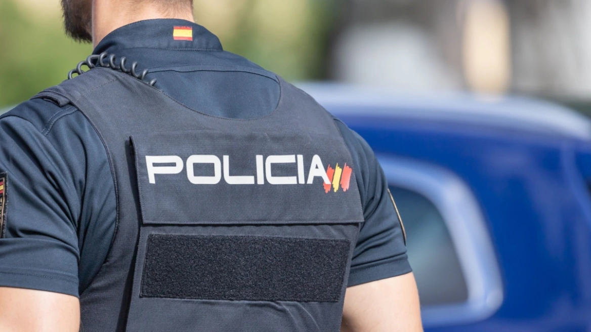 Βρετανός τουρίστας συνελήφθη στη Μαγιόρκα για σεξουαλική παρενόχληση αεροσυνοδού σε πτήση Ryanair