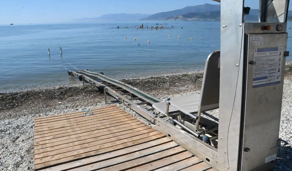 Αμφιλοχία: Τραυματίστηκε 7χρονο ενώ έπαιζε σε ράμπα ΑμεΑ παραλίας