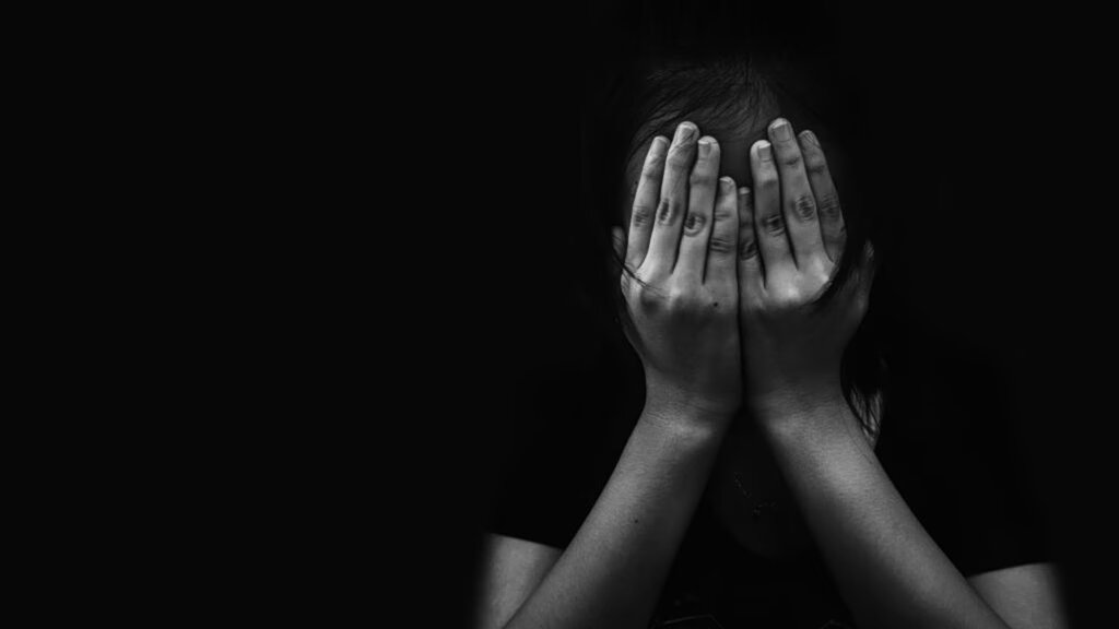 «Γερμανική Σχολή Οδήγησης» για βιαστές: Το αποκρουστικό Telegram δίκτυο που ναρκώνει και βιάζει γυναίκες