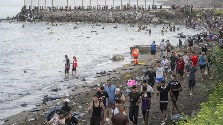 Ισπανία: Εξαρθρώθηκε μεγάλο κύκλωμα διακίνησης ναρκωτικών και μεταναστών – 78 συλλήψεις