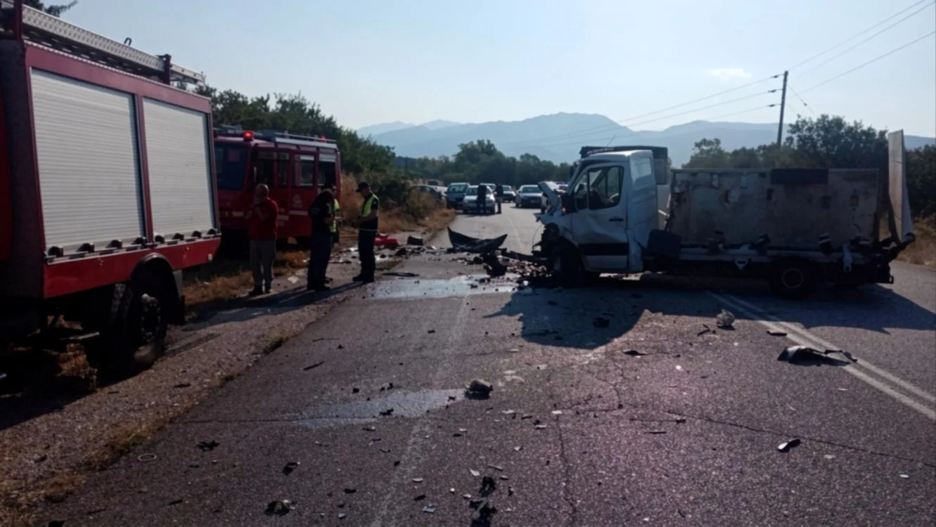 Σοκ στις Σέρρες: Μητέρα και γιος νεκροί σε φρικτό τροχαίο – Η στιγμή της σύγκρουσης καταγράφηκε σε live μετάδοση