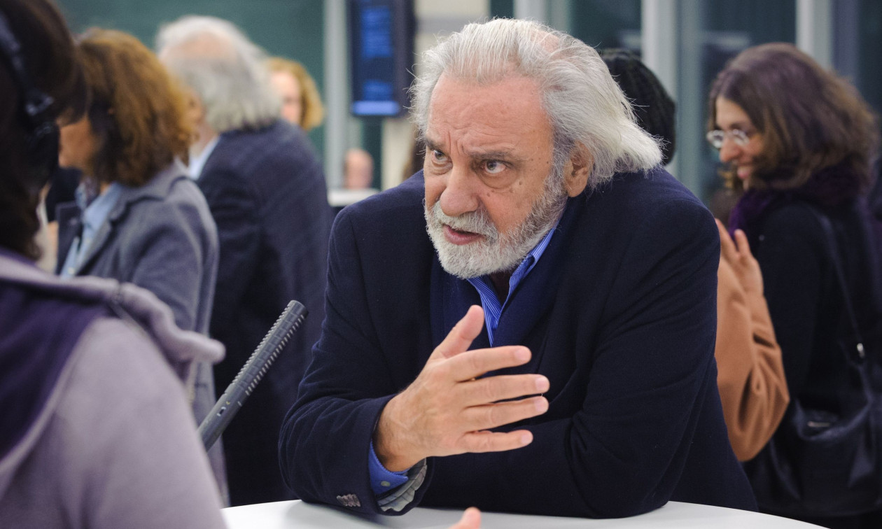 Πέθανε ο Κωνσταντίνος Τσουκαλάς: Φτωχότερη η ακαδημαϊκή κοινότητα – Το αντίο στον κορυφαίο κοινωνιολόγο