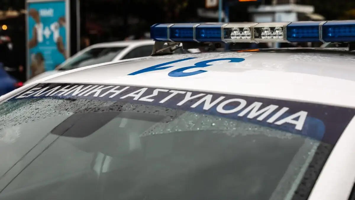 Πάτρα: 14χρονος «ακροβάτης» σκαρφάλωσε από λούκι σε μπαλκόνι και άδειασε σπίτι ηλικιωμένης