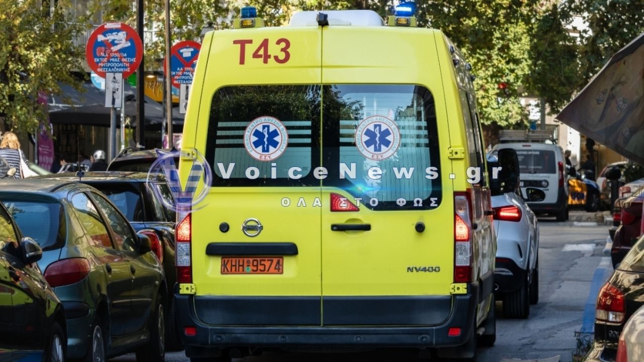 Μέγαρα: Νεκρή 35χρονη οδηγός μηχανής μετά από σφοδρή πρόσκρουση σε περίφραξη