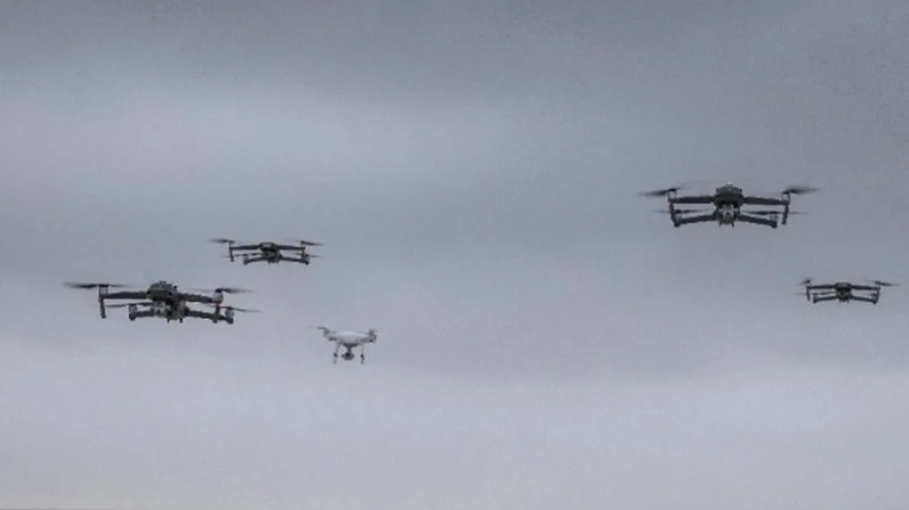 Μόσχα: 620 drones εξαπολύθηκαν εναντίον της περιφέρειας – Τρεις τραυματίες, φωτιά σε εγκατάσταση της Wildberries