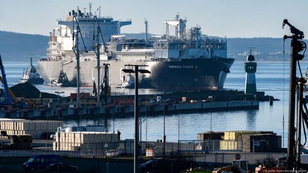 Η Ευρώπη μπαίνει στον χειμώνα με «άδεια» ντεπόζιτα φυσικού αερίου και οι πολίτες θα το πληρώσουν ακριβά — Σε χαμηλό 13ετίας τα αποθέματα φυσικού αερίου