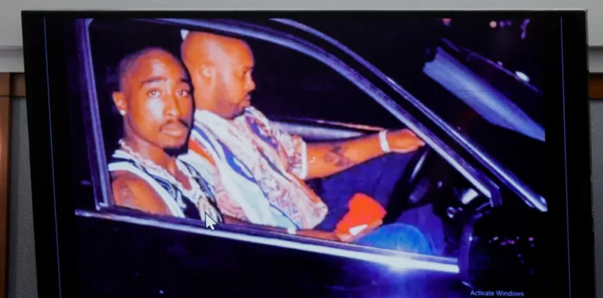 Υπόθεση Tupac: Στο εδώλιο ο φερόμενος ως «εγκέφαλος» της δολοφονίας – Τα άγνωστα ντοκουμέντα 30 χρόνια μετά