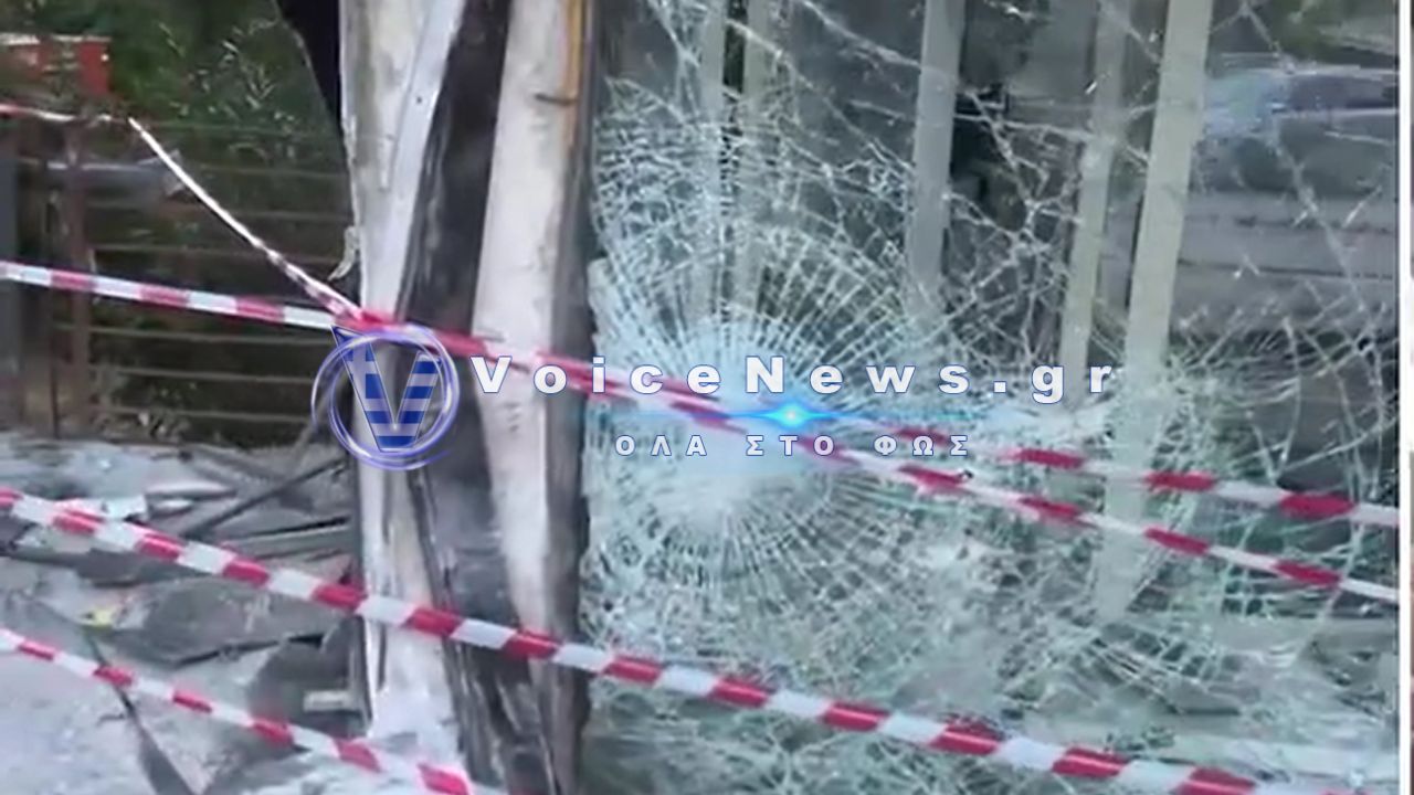 Τροχαίο στη λεωφόρο Κηφισίας: Αυτοκίνητο έπεσε σε τζαμαρία καταστήματος