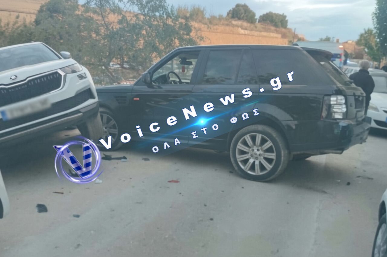 Μεθυσμένος 21χρονος οδηγός παρέσυρε με το αυτοκίνητό του επτά οχήματα στα Χανιά.