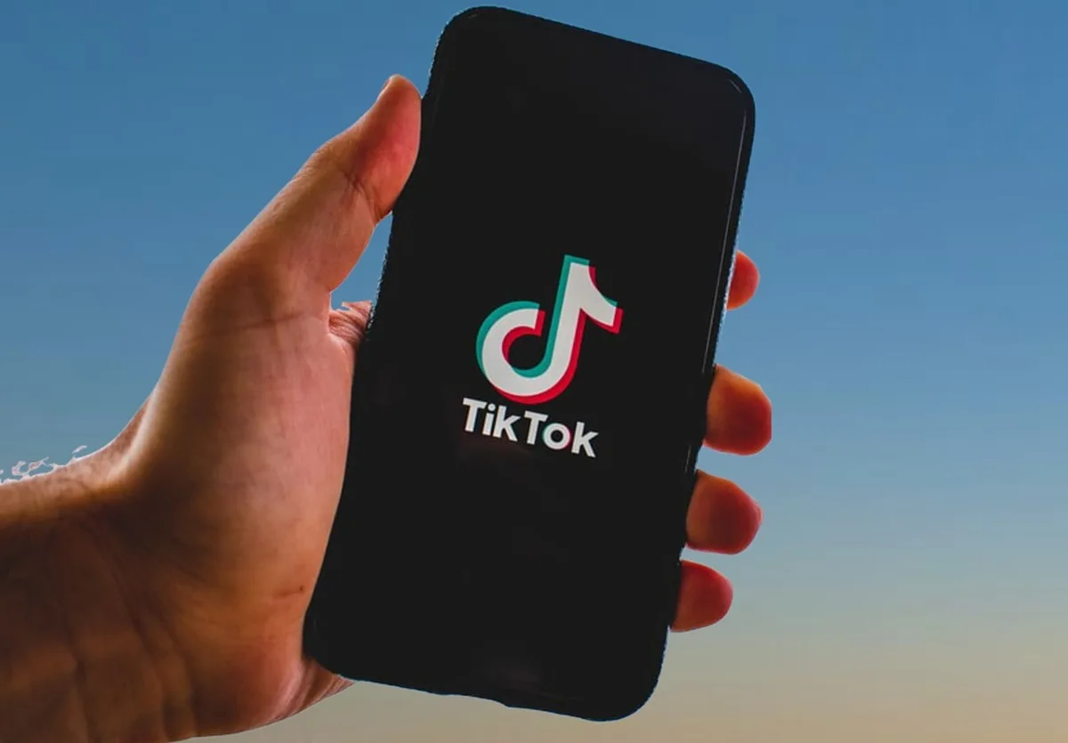 TikTok: Συμβιβασμός έως 300 εκατ. δολάρια με την Αλαμπάμα – Τι αλλάζει για τους εφήβους