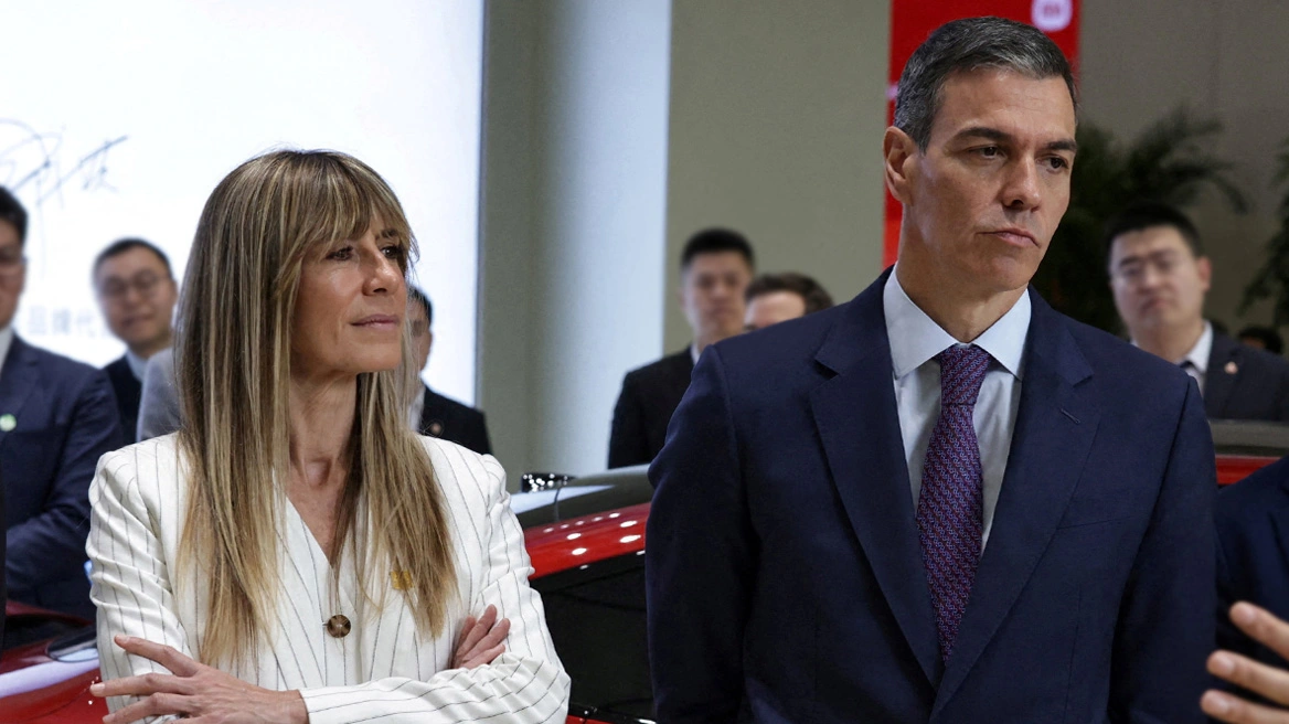 Πολιτικός σεισμός στην Ισπανία: Στο εδώλιο παραπέμπεται η σύζυγος του Πέδρο Σάντσεθ, Μπεγκόνια Γκόμεθ