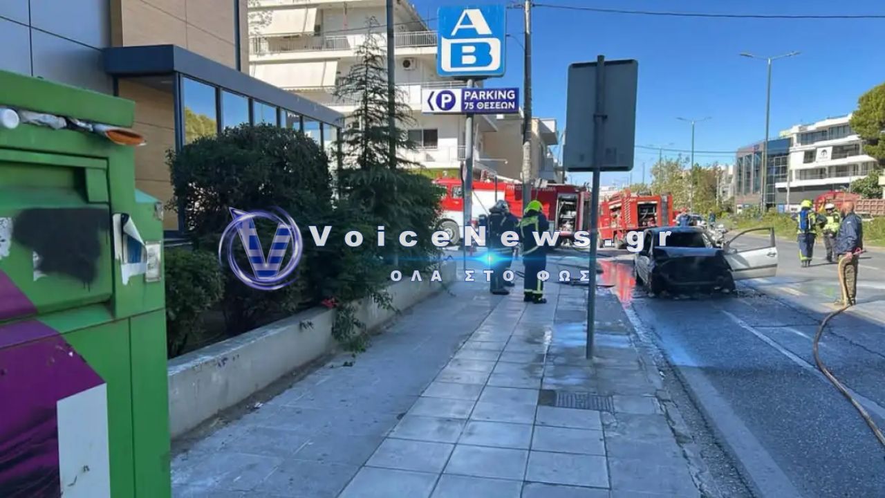 Αγία Παρασκευή: Φωτιά σε όχημα στη λεωφόρο Μεσογείων – Δυσκολία στην κυκλοφορία