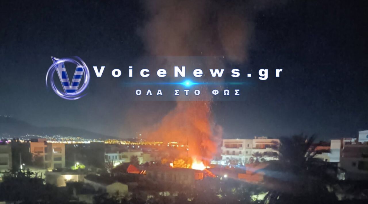 Πυρκαγιά σε αποθήκη τα ξημερώματα στο Μαρκόπουλο Μεσογαίας.