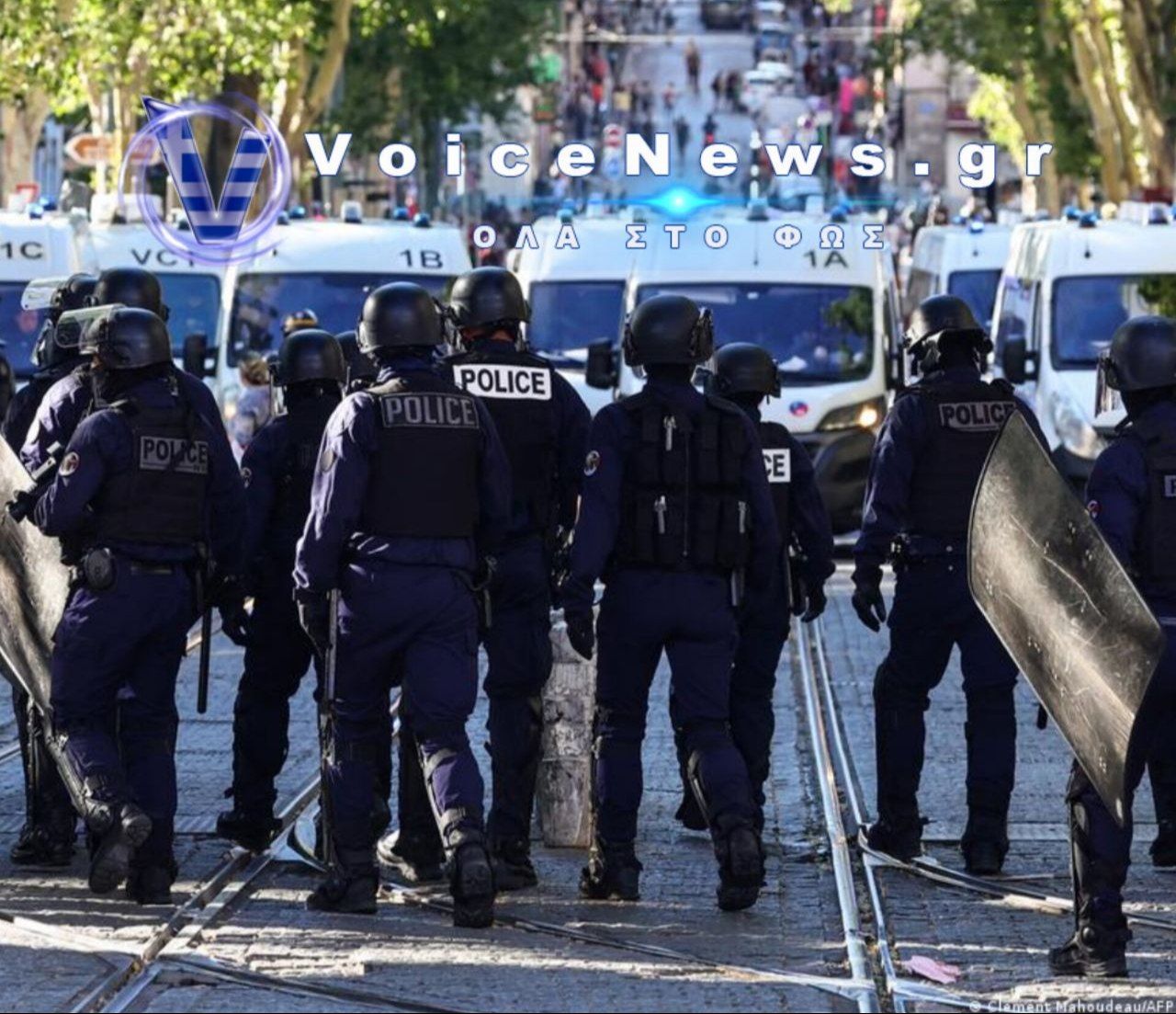 Η Γαλλία σε κατάσταση συναγερμού: Ο Μακρόν συγκαλεί έκτακτο Συμβούλιο Άμυνας για τις συγκεντρώσεις του Σαββάτου.